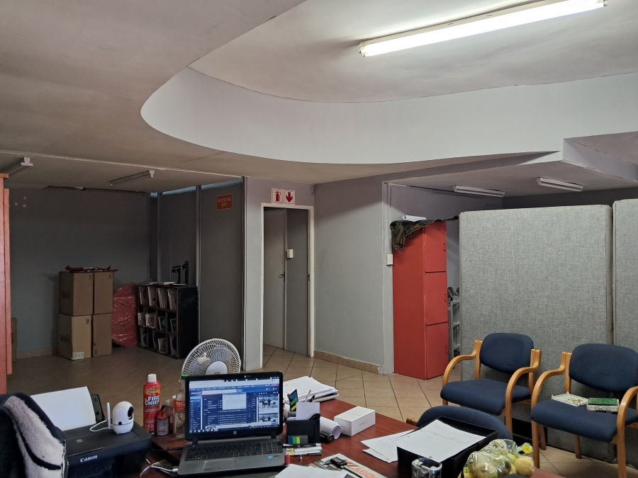 Commercial Property for Sale in Jeffreys Bay Industrial Eastern Cape